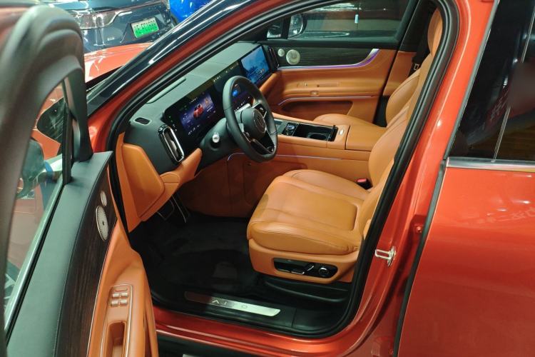 Used Hima AITO M9 2024 Range-Extended Ultra Version 52 kWh 5-Seater Model Interior 3