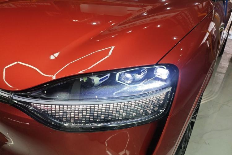 Used Hima AITO M9 2024 Range-Extended Ultra Version 52 kWh 5-Seater Model Left Front Headlight