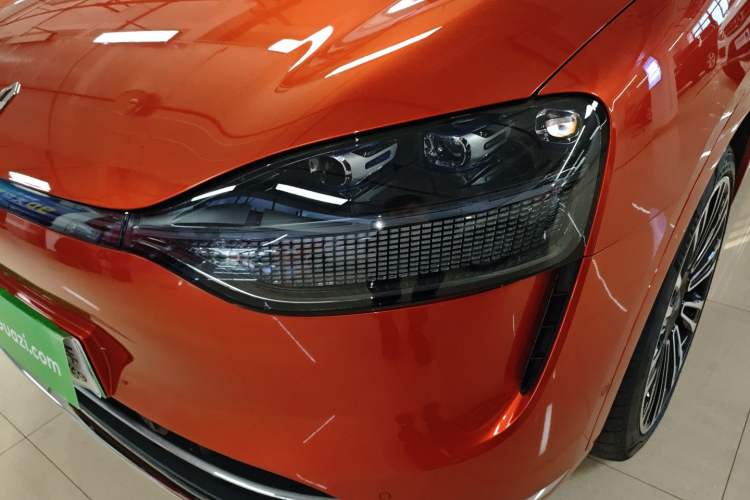 Used Hima AITO M9 2024 Range-Extended Ultra Version 42 kWh 6-Seater Model Left Front Headlight
