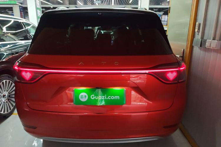 Used Hima AITO M9 2024 All-Electric Ultra Version 100 kWh 5-Seater Model Rear