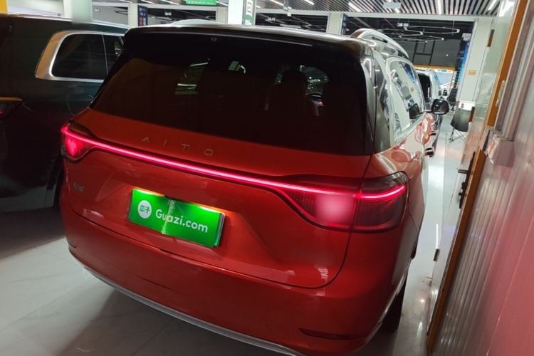 Used Hima AITO M9 2024 All-Electric Ultra Version 100 kWh 5-Seater Model Rear Right 45 Deg