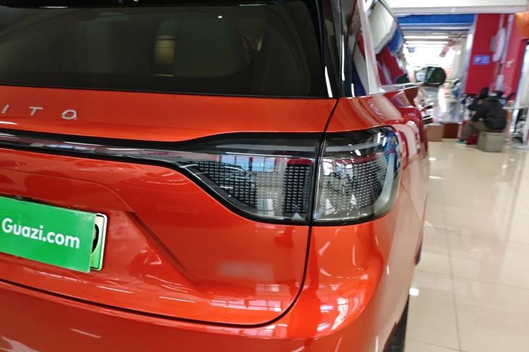 Used Hima AITO M9 2024 Range-Extended Ultra Version 42 kWh 6-Seater Model Right Rear Taillight
