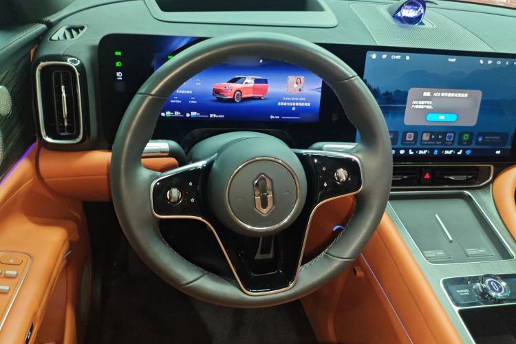 Used Hima AITO M9 2024 Range-Extended Ultra Version 52 kWh 5-Seater Model Steering Wheel