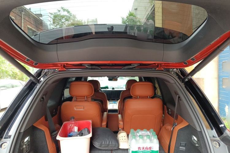 Used Hima AITO M9 2024 Range-Extended Ultra Version 42 kWh 6-Seater Model Trunk