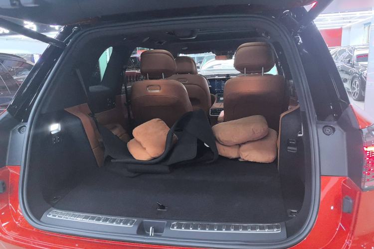 Used Hima AITO M9 2024 Range-Extended Ultra Version 42 kWh 6-Seater Model Trunk