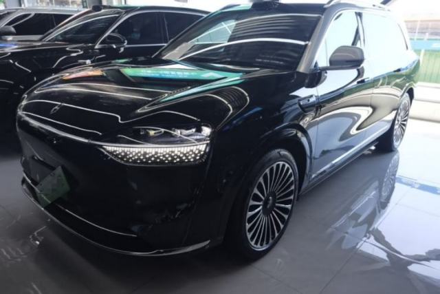 Used Hima AITO M9 2025 Extended-Range Ultra Version 52 kWh 6-Seater
