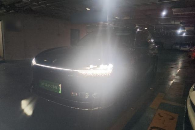 Hima AITO M9 2025 Extended-Range Max Version 52 kWh 6-Seater Edition usado