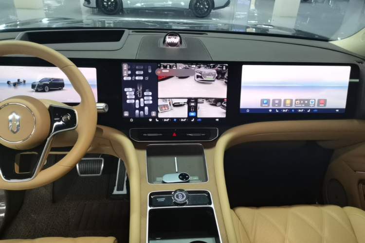 Used Hima AITO M9 2025 Extended-Range Ultra Version 52 kWh 5-Seater Edition Audio And AC Panel