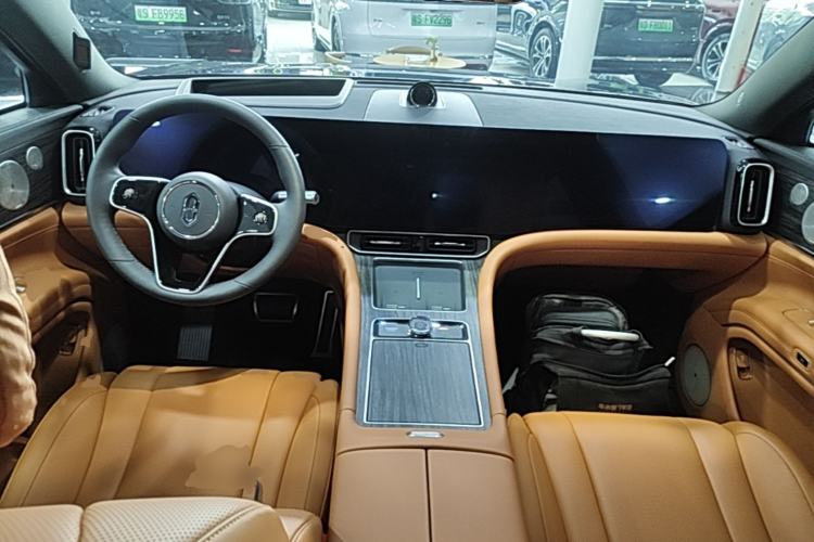 Used Hima AITO M9 2025 Extended-Range Ultra Version 52 kWh 6-Seater Center Console