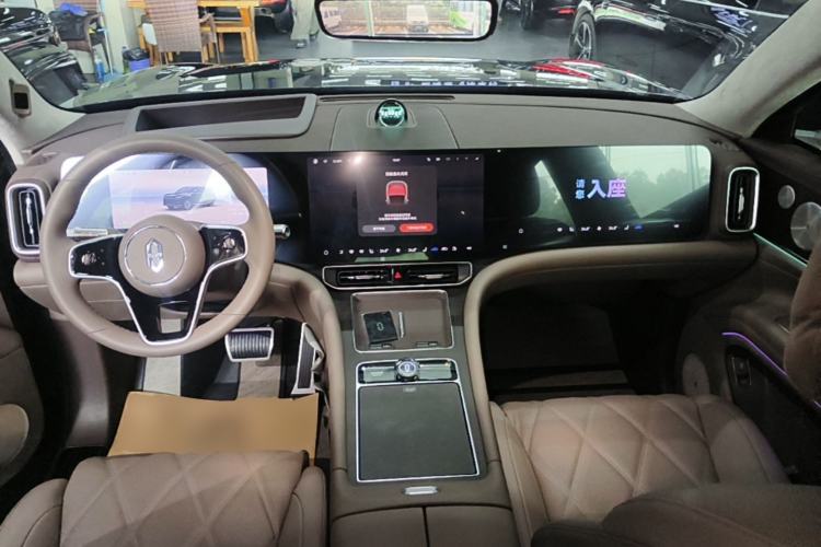 Used Hima AITO M9 2025 Extended-Range Ultra Version 52 kWh 6-Seater Center Console