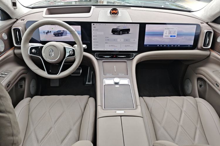 Used Hima AITO M9 2025 Extended-Range Ultra Version 52 kWh 6-Seater Center Console