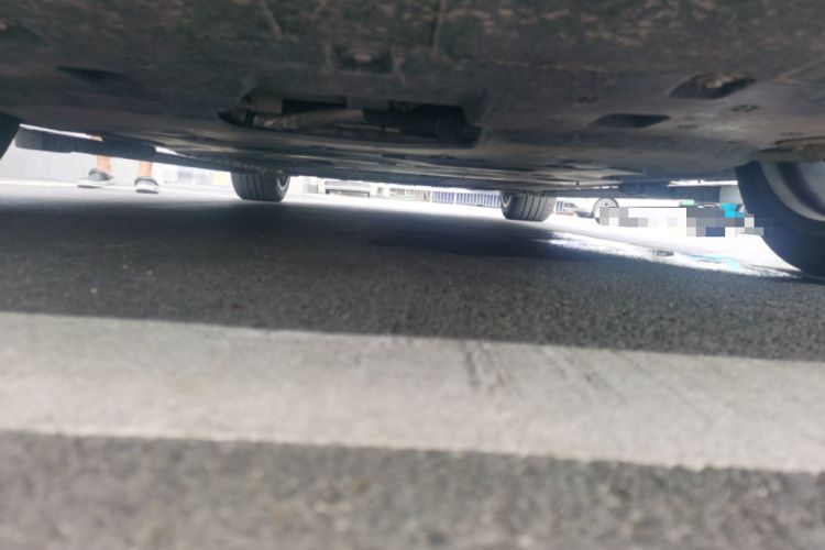 Used Hima AITO M9 2025 Extended-Range Ultra Version 52 kWh 5-Seater Edition Chassis Front