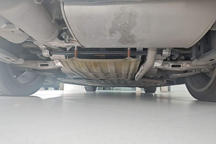 Used Hima AITO M9 2025 Extended-Range Ultra Version 52 kWh 6-Seater Chassis Rear