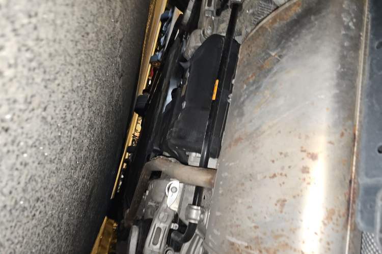 Used Hima AITO M9 2025 Extended-Range Ultra Version 52 kWh 5-Seater Edition Chassis Rear