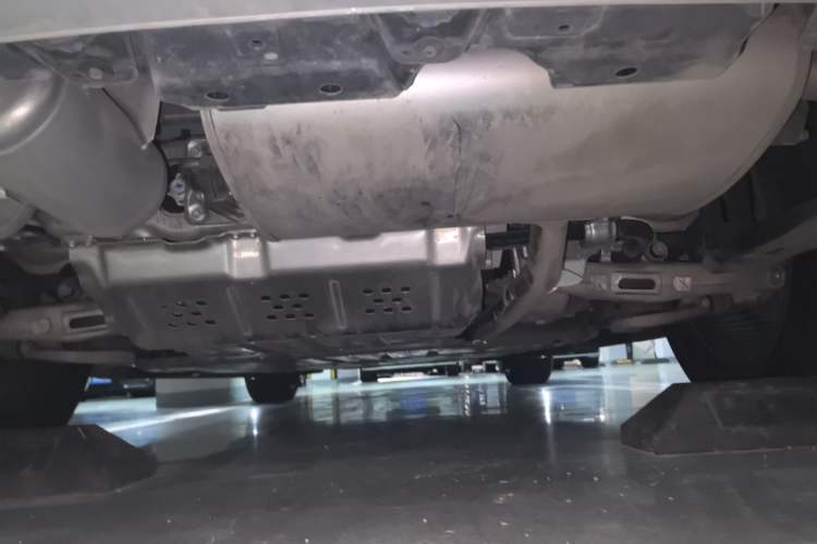 Used Hima AITO M9 2025 Extended-Range Ultra Version 52 kWh 5-Seater Edition Chassis Rear