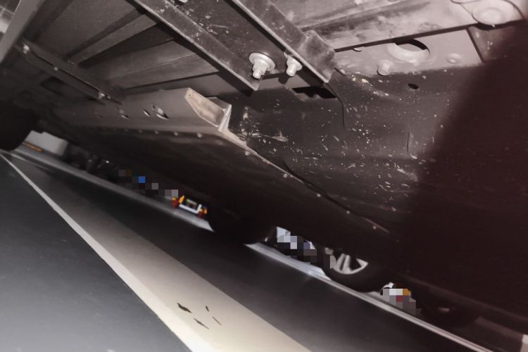 Used Hima AITO M9 2025 Extended-Range Max Version 52 kWh 5-Seater Edition Chassis Rear Left