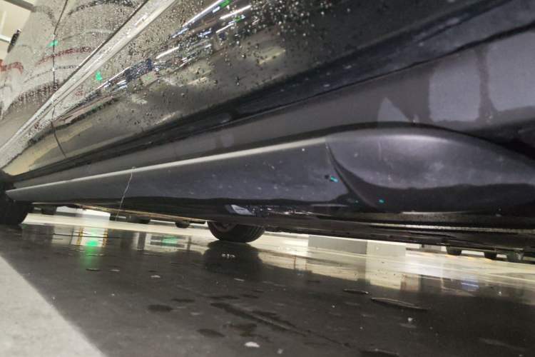 Used Hima AITO M9 2025 Extended-Range Ultra Version 52 kWh 6-Seater Chassis Rear Left