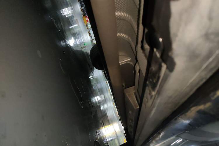 Used Hima AITO M9 2025 Extended-Range Ultra Version 52 kWh 6-Seater Chassis Rear Right