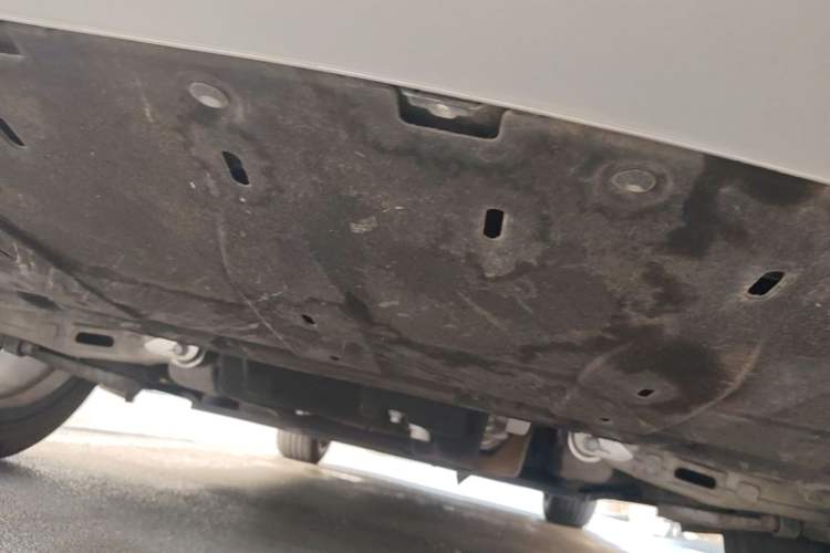 Used Hima AITO M9 2025 Pure Electric Ultra Version 100 kWh 6-Seater Model Chassis Rear Right