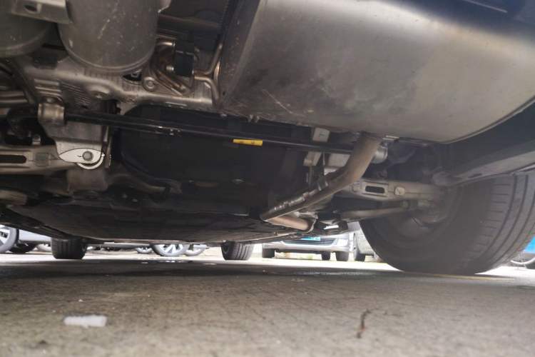 Used Hima AITO M9 2025 Extended-Range Ultra Version 52 kWh 6-Seater Chassis Rear