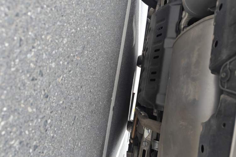 Used Hima AITO M9 2025 Extended-Range Ultra Version 52 kWh 6-Seater Chassis Rear