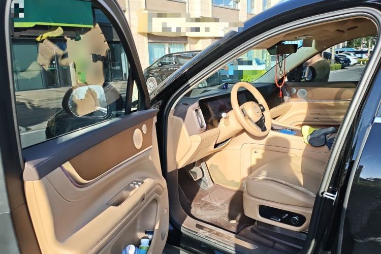 Used Hima AITO M9 2025 Extended-Range Ultra Version 52 kWh 6-Seater Driver Seat