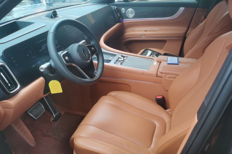 Used Hima AITO M9 2025 Extended-Range Ultra Version 52 kWh 6-Seater Driver Seat