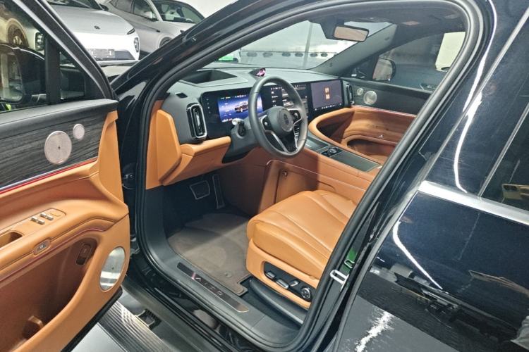 Used Hima AITO M9 2025 Extended-Range Max Version 52 kWh 6-Seater Edition Driver Seat