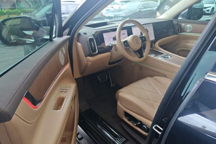 Used Hima AITO M9 2025 Extended-Range Ultra Version 52 kWh 5-Seater Edition Driver Seat