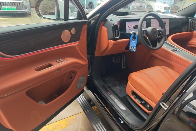 Used Hima AITO M9 2025 Model Range-Extended Ultra Edition 52kWh 6-seater (896-line LiDAR) Driver Seat