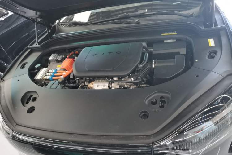 Used Hima AITO M9 2025 Extended-Range Ultra Version 52 kWh 6-Seater Engine Bay