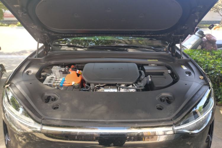 Used Hima AITO M9 2025 Extended-Range Ultra Version 52 kWh 6-Seater Engine Bay