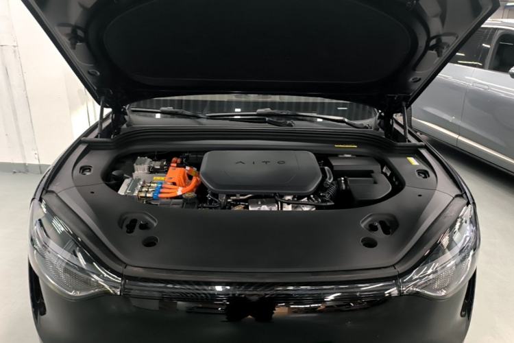 Used Hima AITO M9 2025 Model Range-Extended Ultra Edition 52kWh 6-seater (896-line LiDAR) Engine Bay