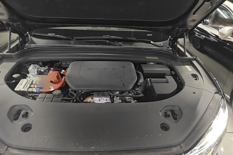 Used Hima AITO M9 2025 Extended-Range Ultra Version 52 kWh 6-Seater Engine Bay