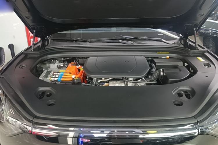 Used Hima AITO M9 2025 Extended-Range Ultra Version 52 kWh 6-Seater Engine Bay