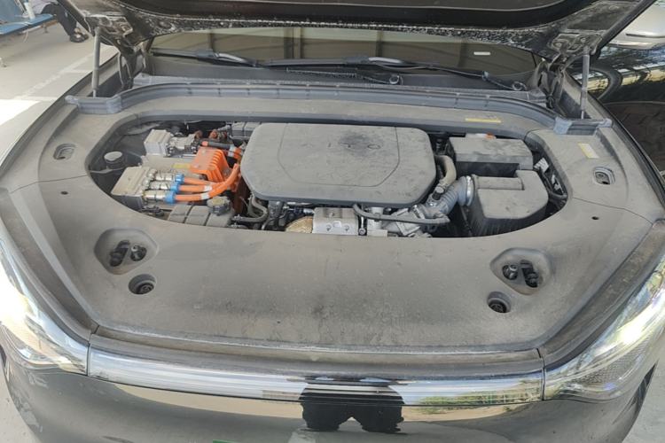 Used Hima AITO M9 2025 Extended-Range Ultra Version 52 kWh 6-Seater Engine Bay