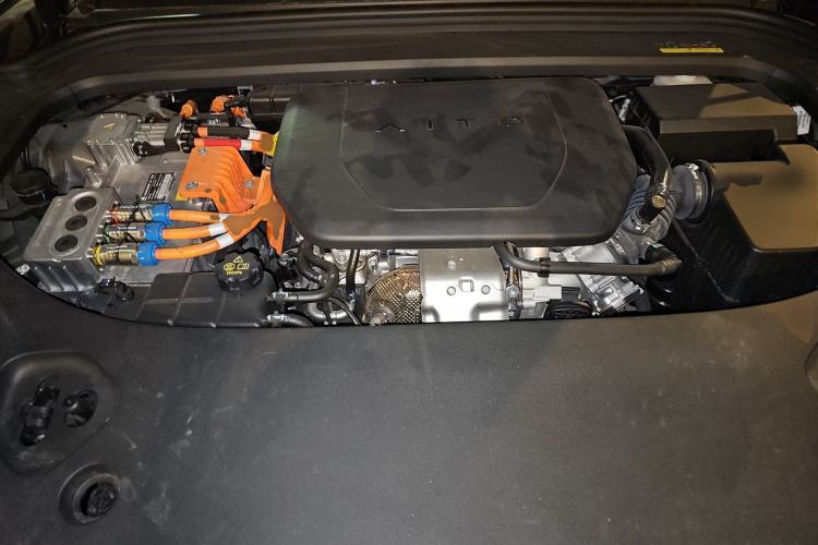 Used Hima AITO M9 2025 Extended-Range Ultra Version 52 kWh 5-Seater Edition Engine Bay