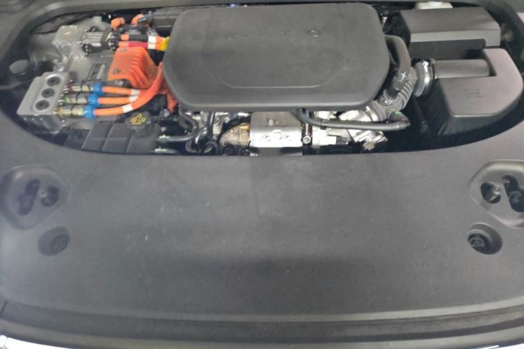 Used Hima AITO M9 2025 Extended-Range Max Version 52 kWh 5-Seater Edition Engine Bay
