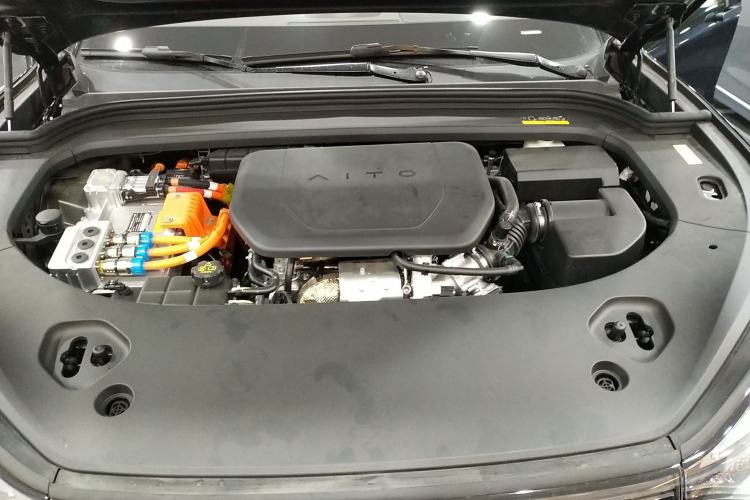 Used Hima AITO M9 2025 Extended-Range Ultra Version 52 kWh 5-Seater Edition Engine Bay