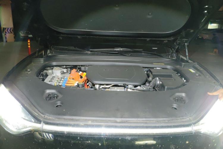 Used Hima AITO M9 2025 Extended-Range Ultra Version 52 kWh 6-Seater Engine Bay