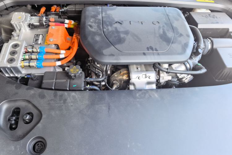 Used Hima AITO M9 2025 Extended-Range Max Version 52 kWh 5-Seater Edition Engine Bay