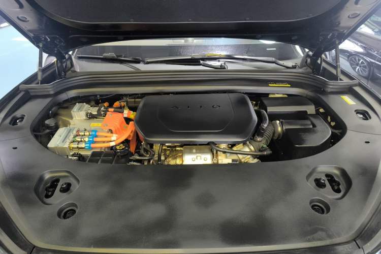 Used Hima AITO M9 2025 Extended-Range Ultra Version 52 kWh 6-Seater Engine Bay