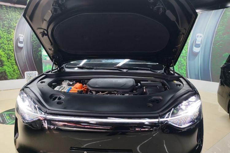 Used Hima AITO M9 2025 Extended-Range Ultra Version 52 kWh 6-Seater Engine Bay