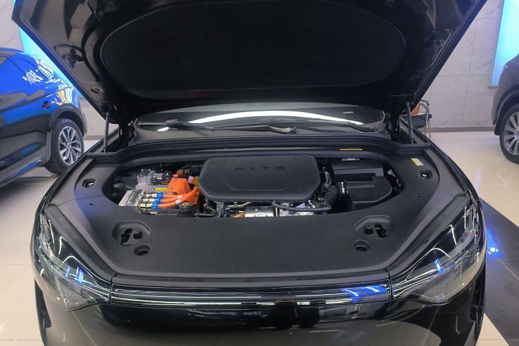 Used Hima AITO M9 2025 Extended-Range Ultra Version 52 kWh 6-Seater Engine Bay