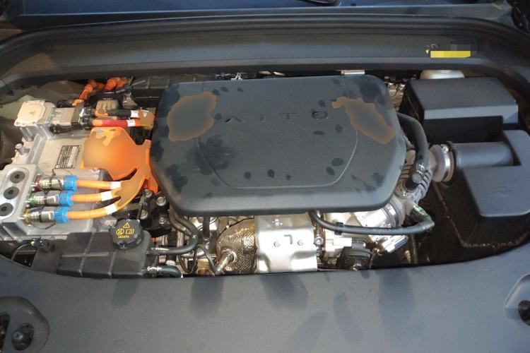 Used Hima AITO M9 2025 Extended-Range Max Version 52 kWh 6-Seater Edition Engine Bay