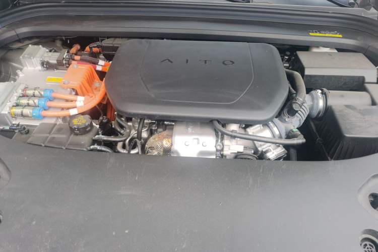 Used Hima AITO M9 2025 Extended-Range Ultra Version 52 kWh 5-Seater Edition Engine Bay
