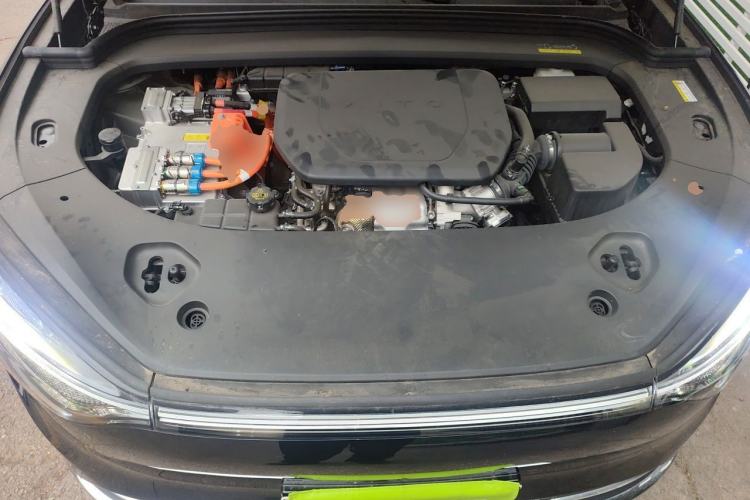Used Hima AITO M9 2025 Extended-Range Ultra Version 52 kWh 6-Seater Engine Bay