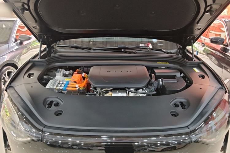 Used Hima AITO M9 2025 Extended-Range Ultra Version 52 kWh 6-Seater Engine Bay
