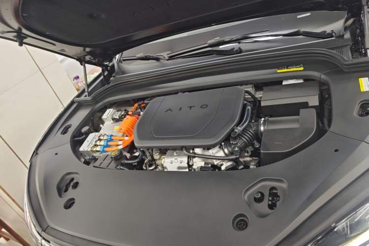 Used Hima AITO M9 2025 Extended-Range Ultra Version 52 kWh 5-Seater Edition Engine Bay
