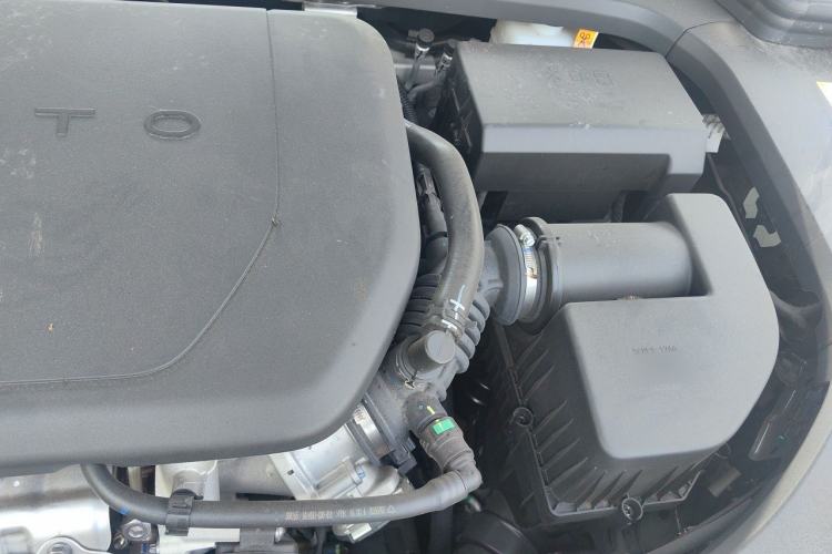Used Hima AITO M9 2025 Extended-Range Ultra Version 52 kWh 6-Seater Engine Bay Left